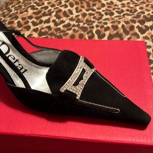 Gorgeous black suede heels